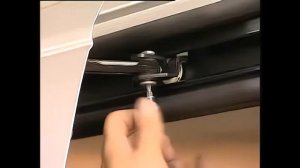 Mercedes-Benz Sprinter - DIY Guide To Adjusting Your Sliding Door | W906