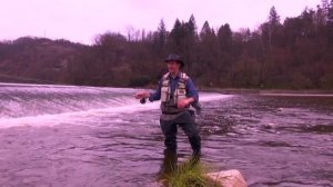 НАХЛЫСТ ДЛЯ НАЧИНАЮЩИХ: способы ловли на мушку | Fly fishing for beginners: different techniques