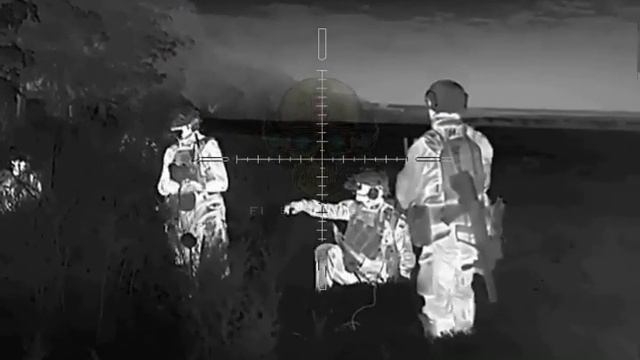 Спецназ (73.Морской центр ССО) вывозит грузовик в тыл врага летом 2022 года# смотреть онлайн