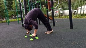 Тренировка плеч | Упражнения на плечи | Как накачать плечи и как стать шире