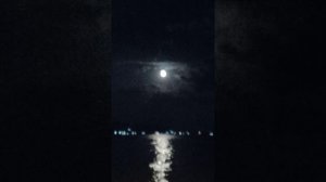 Луна / полная луна / ? / ? / луна светиться / красивая луна на набережной махаджиров Сухум Абхазия