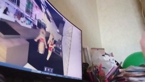 Я играю с лп ну то есть с Соней.