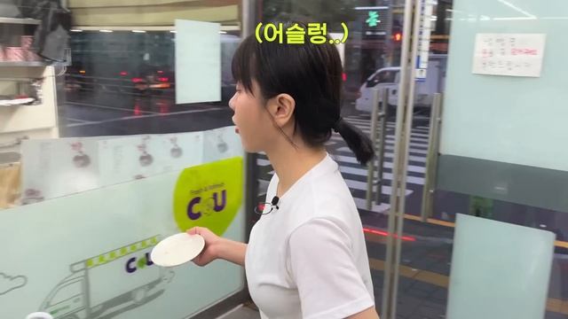 현재시간 새벽5시...?"사장님 죄송해요, 오늘 무한리필이에요. " 공복에 분식으로만 3,500Kcal ㄷㄷㄷ부산 떡볶이 군만두 김밥 닭꼬치 등등 먹방 смотреть онлайн