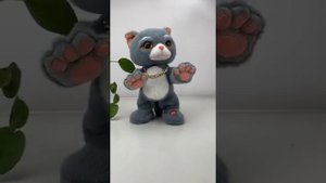 Танцующая колонка-кот?