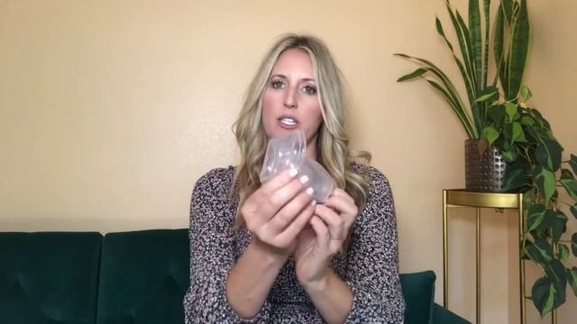 How to Use a Haakaa Breast Pump | Build Your Frozen Milk Stash | Breastfeeding Tips | Working Moms смотреть онлайн