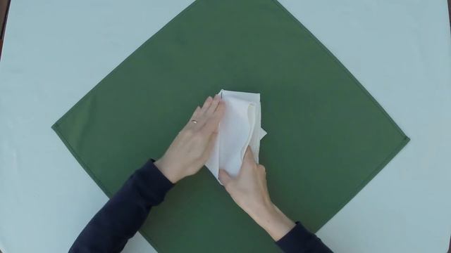 Napkin Folding: A Napkin Card Holder смотреть онлайн