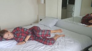 Утренняя зарядка в кровати | подвижность суставов | мягкое пробуждение ?