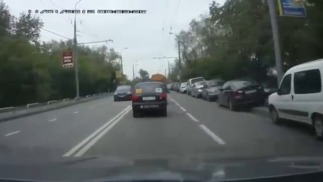 Превед ГИБДД: через двойную по встречке смотреть онлайн