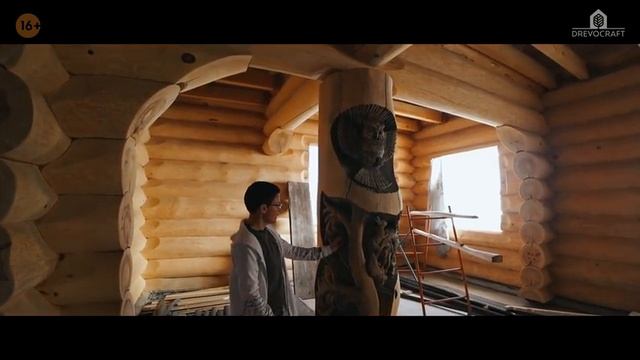 Сказочный бревенчатый дом ручной рубки. Обзор перед отделкой. смотреть онлайн
