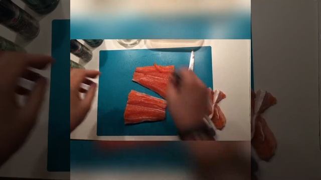 Как быстро и вкусно замариновать лосось . смотреть онлайн