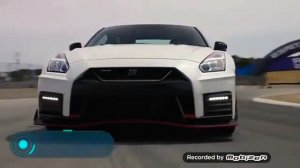 Форд мустанг и ниссан GT-R NISMO