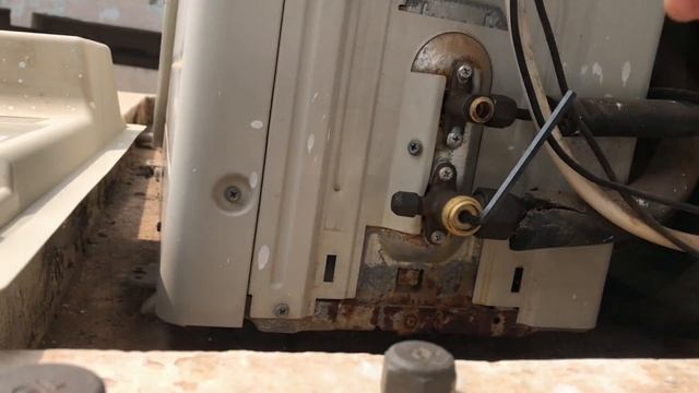 HOW TO REMOVE OR UNINSTALL AN AC (AIR CONDITIONER) WITHOUT LOSING GAS смотреть онлайн