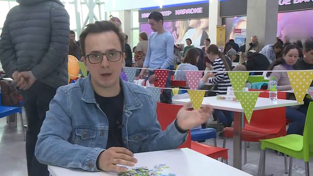 В Казани состоялся семейный чемпионат по сборке пазлов на время смотреть онлайн