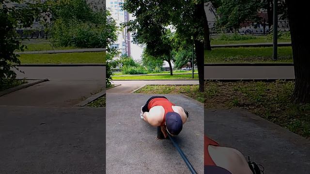 Жим экшена-дикое упражнение на грудь и трицепс (обязательно попробуй) #calisthenics #фитнесдома
