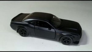 Додж челленджер SRT Demon.