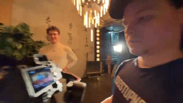 СЪЕМКА КЛИПА ГИМНА ШПАНЫ \ ШПАНА ЗАПИСЫВАЕТ КЛИП (ft. СВЕТА СОЛЛАР и ДИ РУБЕНС) смотреть онлайн