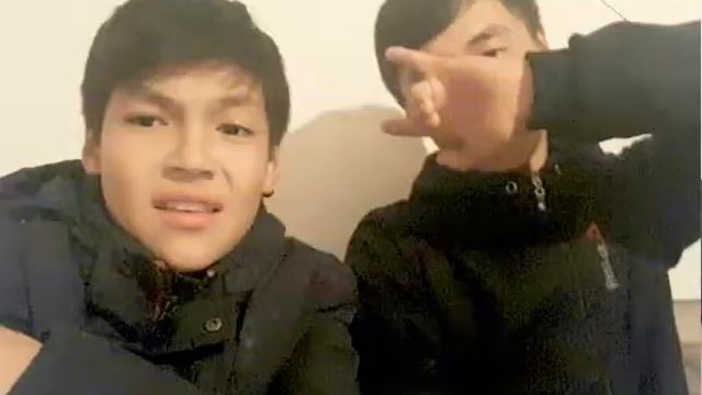 Октябрьский 2002(1) смотреть онлайн