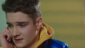 Социальный ролик. Детский телефон доверия. Мальчик и девочка.