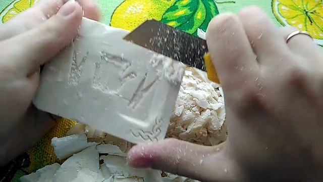 Cut and dry soap/Режу сухое мыло Друг смотреть онлайн