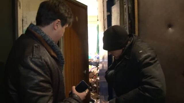 У человека в квартире помойка. Ссылка на другого сборщика мусора.