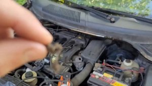 Рено сценик, замена свечей и катушки зажигания.