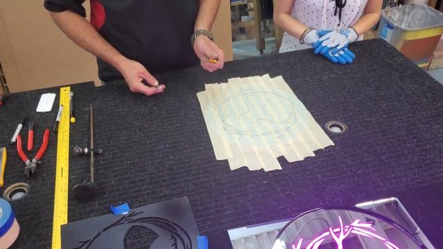 How To Etch Glass & Sandblast Mirrors [Complete Guide] смотреть онлайн