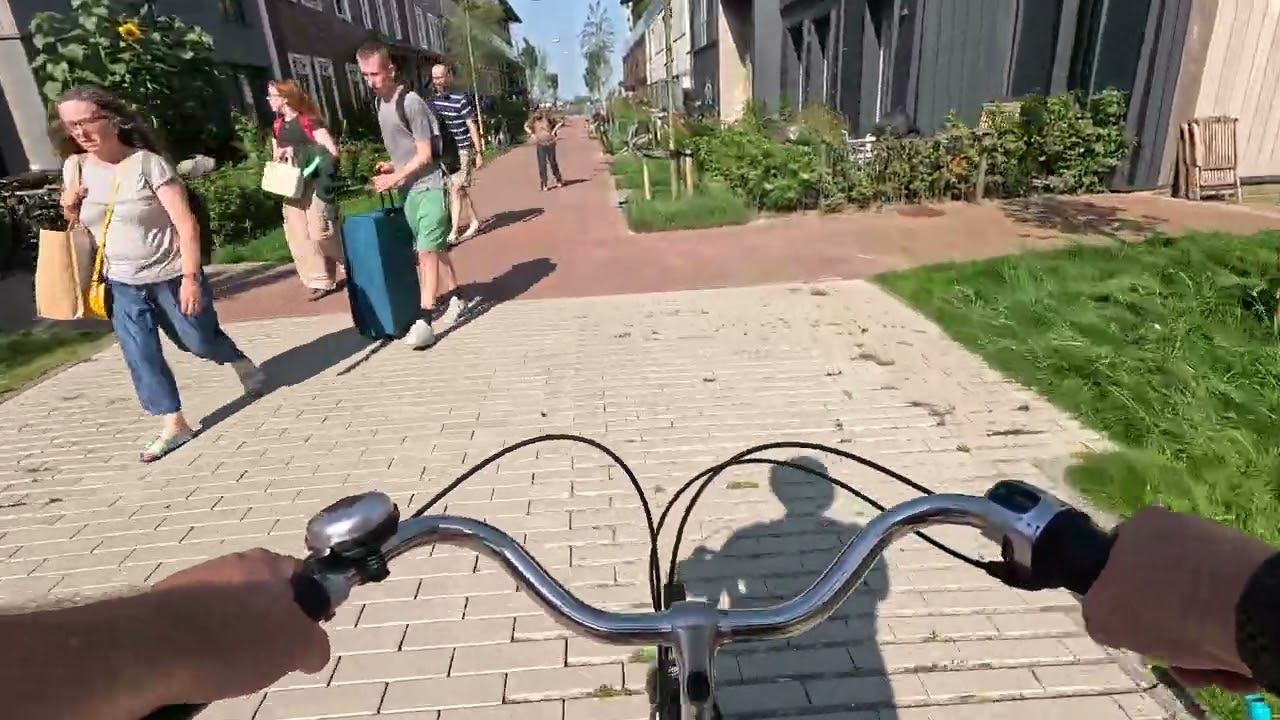 Bike in Amsterdam - 1/6