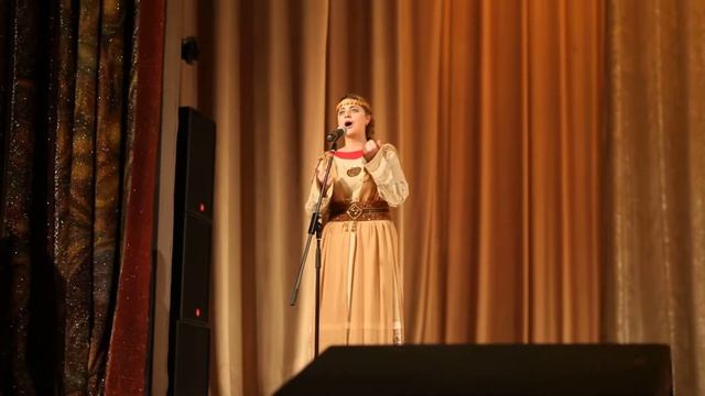 "Что в лесу молодка плачет" карельская свадебная песня смотреть онлайн