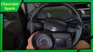 Снимаем панель приборов Chevrolet Spark