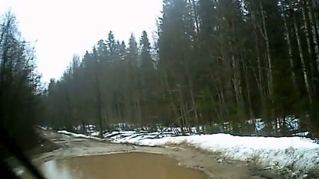 Прокшино-Солза. Весна 2013. Бездорожье на границе областей.