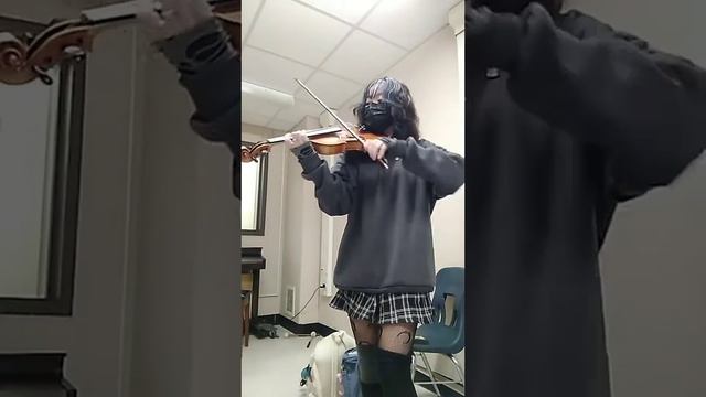 qhbwhehe howls moving castle bc im bored :P смотреть онлайн