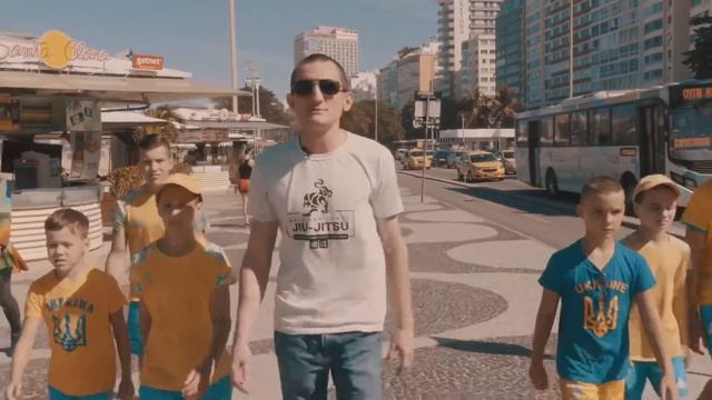 Рио-Де-Жанейро! Краткий обзор города и пляжа Копакабана