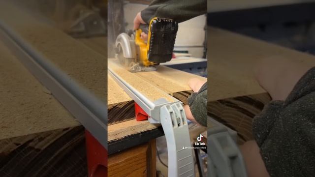 Ripping with circle saw