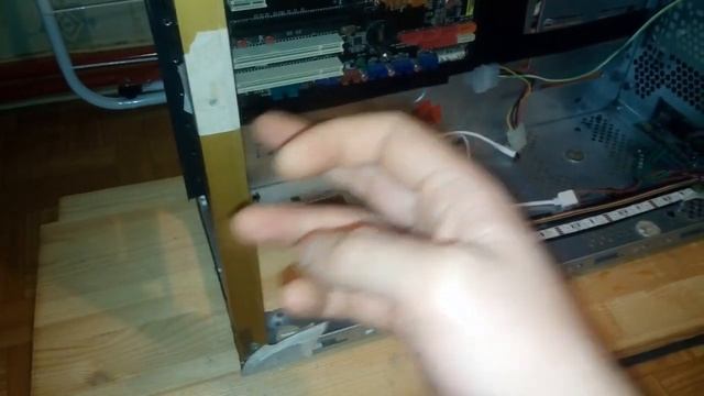 Моддинг корпуса Foxconn th 202(последняя часть) смотреть онлайн