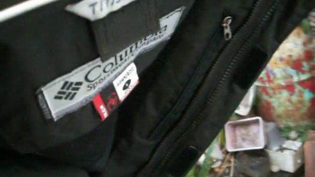 Columbia Sportswear Titanium Omni Tech black-grey jacket BYOOORRR !!! смотреть онлайн