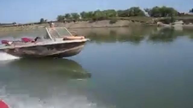 гонки на лодках , лодка КРЫМ, мотор ВИХРЬ- 30 смотреть онлайн
