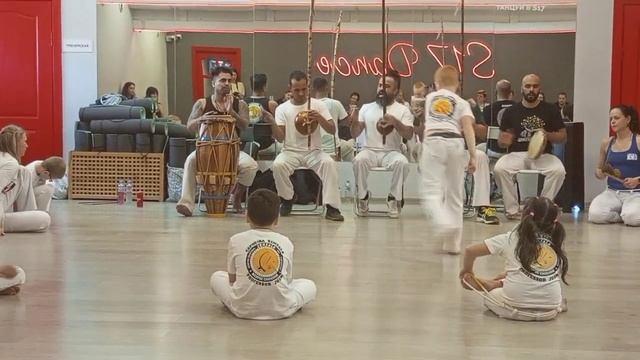 Batizado. Senzala capoeira смотреть онлайн
