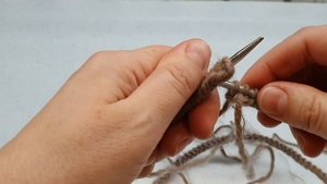 Как замкнуть вязание в круг. Вязание на круговых спицах. Вязание по кругу.