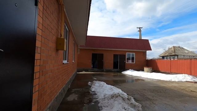 два Жилых Дома на Юге / участок 27 соток, САД / Баня смотреть онлайн