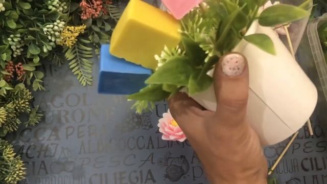 Собираем букет к 1 сентября с карандашами и буквами. Мыловарение.