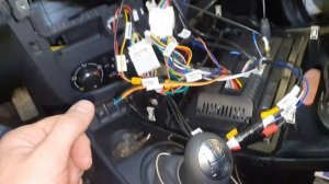 Установка teyes cc2l plus на Лада Ларгус.