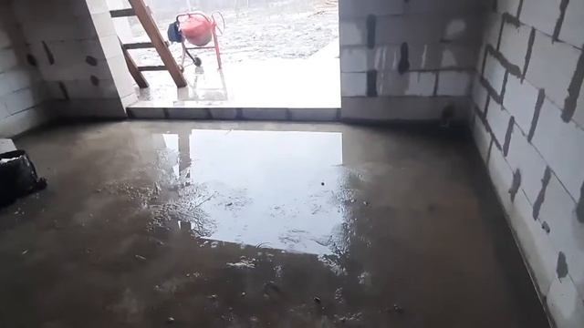 33. Засыпка грязи. Установка окон. #домнаюге. #натухаевская