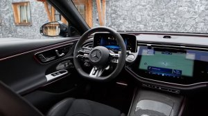 Mercedes-AMG_E_53_5