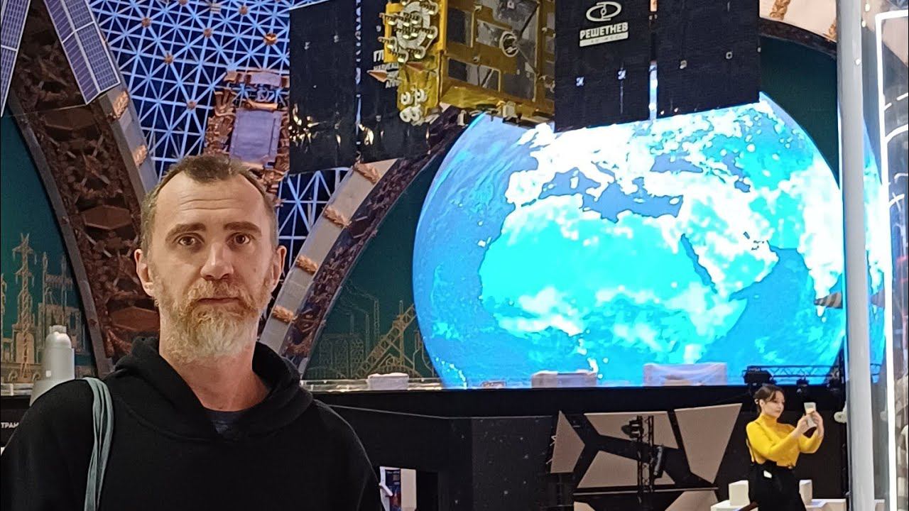 ВДНХ. Огромный МУЗЕЙ КОСМОНАВТИКИ. Ног не чувствуем, но ходим, смотрим, изучаем. смотреть онлайн