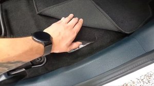 Where is the VIN number of my Ford Fiesta VII ( 2008 – 2017 ) - Find the VIN on Part of the Car