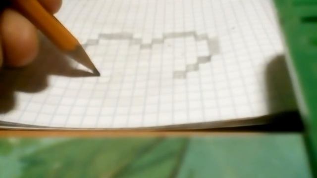 Как нарисовать сердце по клеткам сердце с блеском