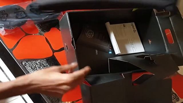 LOGITECH G PRO X GAMING HEADSET QUICK  UNBOXING