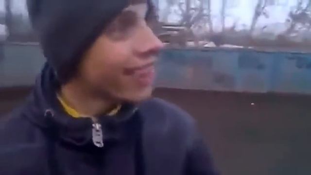 Ржачный Пацан под грибами:)) Смотреть всем! Ору!!!