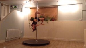 Outside Leg Hang - Pole Dance Tutorial