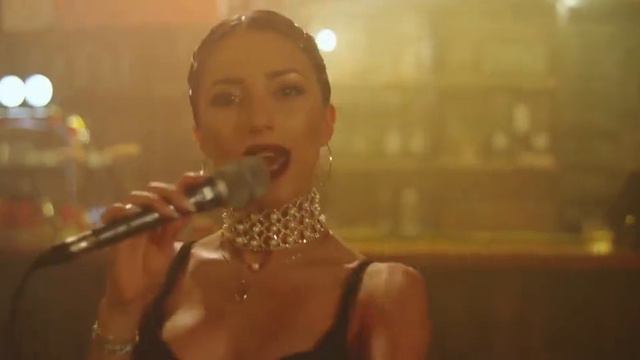 Kristina Si - X смотреть онлайн